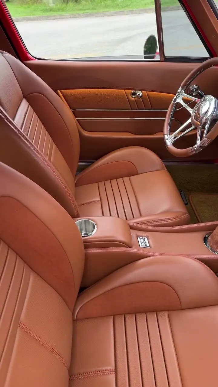 1963 Chevrolet Corvette, photo 1