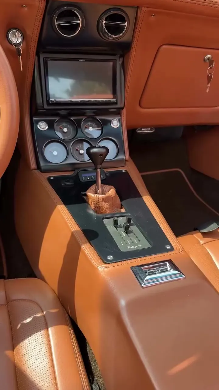 1968 Chevrolet Corvette, photo 3